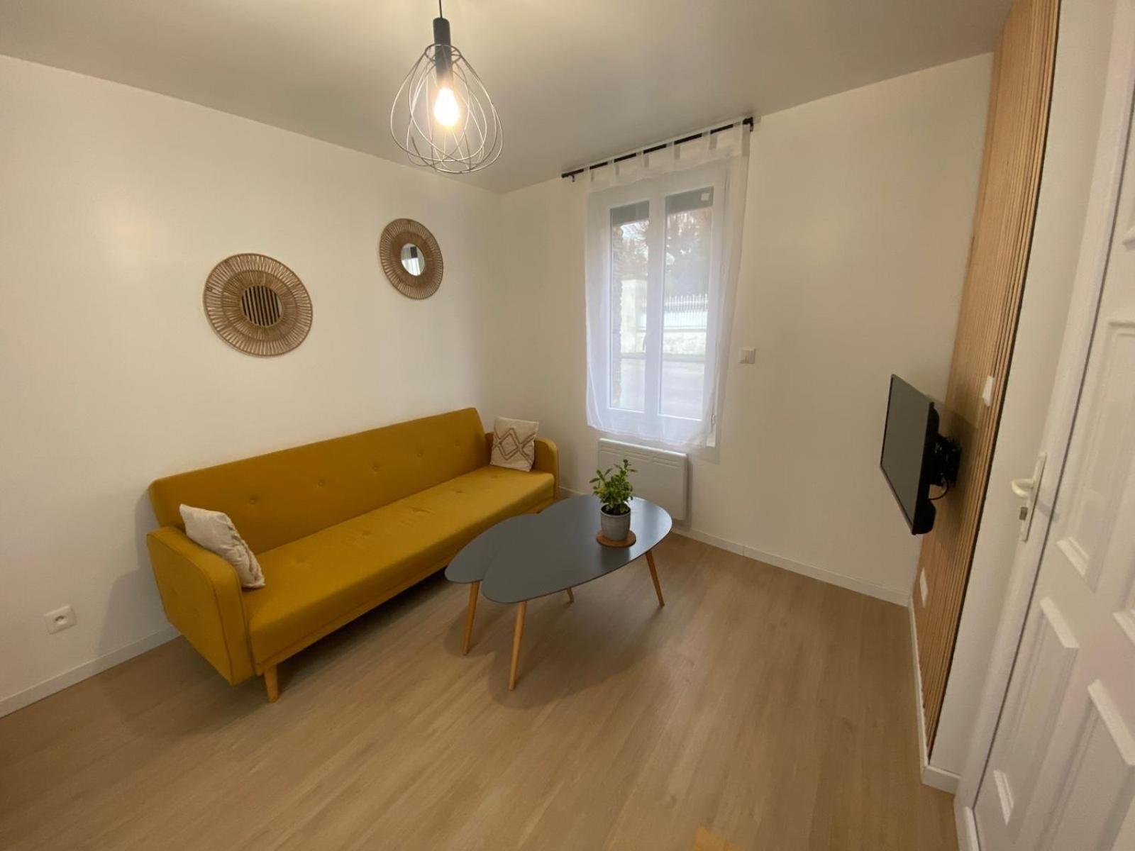 Appartements Pacy-Sur-Eure Екстериор снимка